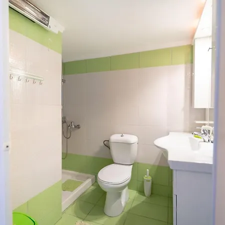 Attica Train Station 1 Bedroom 4 Pers Apartment