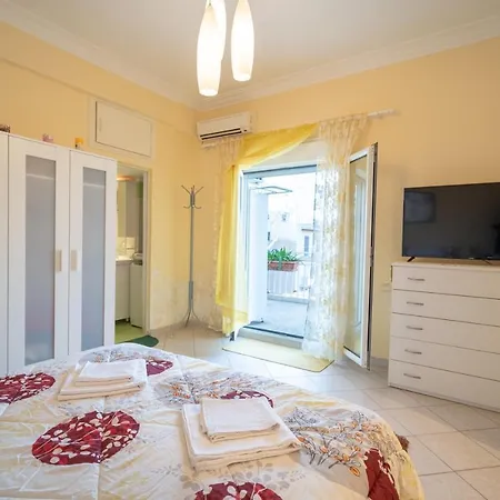 Διαμέρισμα Attica Train Station 1 Bedroom 4 Pers