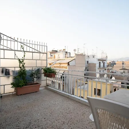 Attica Train Station 1 Bedroom 4 Pers Διαμέρισμα *